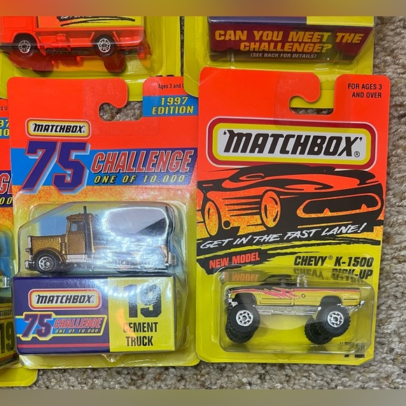 NEW 12 Matchbox Cars Vintage, collection, truck, cars, play, kids - Picture 4 of 8